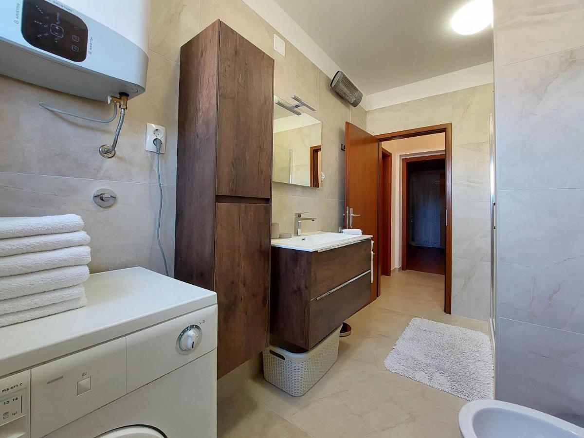 Apartment Neda Punat Extérieur photo